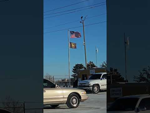 9 degrees 🥶 20mph wind🌬