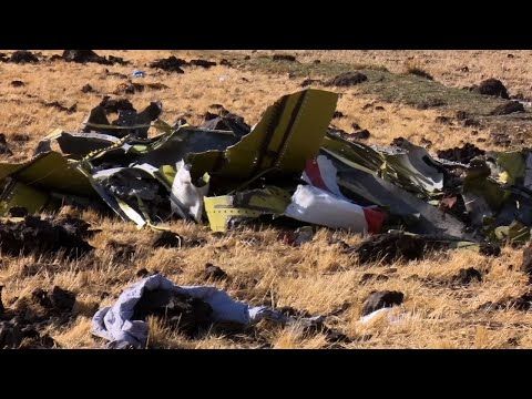 The Latest: Consumer Reports calls to ground Boeing model 0 - The Latest: Consumer Reports calls to ground Boeing model