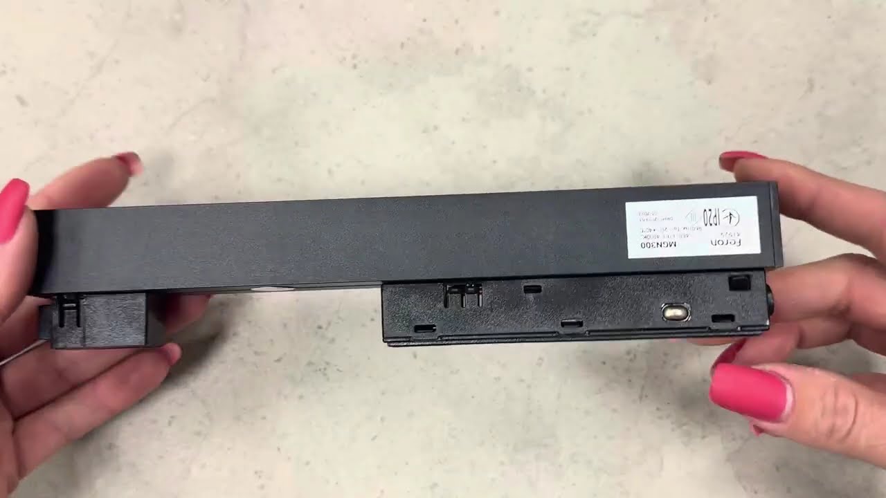 Магнитный трековый светильник Feron MGN300 12W черный 41929