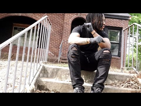 Geauxmozzi - Lace em up ( OFFICIAL VIDEO )