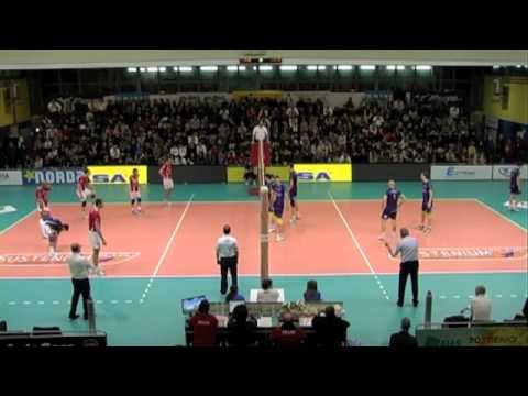 Volley Segrate - Pall. Molfetta 2-3 Finale Quinto set