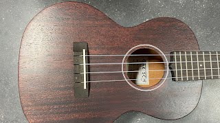 Video thumbnail for Gretsch G9120 Tenor Ukulele by Robin Smith