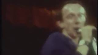 Buzzcocks - Breakdown (Official Video)