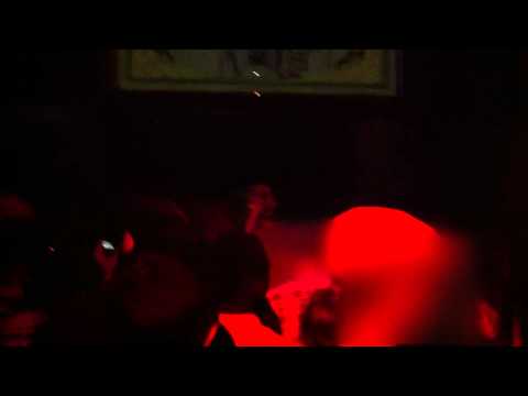 Stereo Luchs - Under Mim Guiness (live)