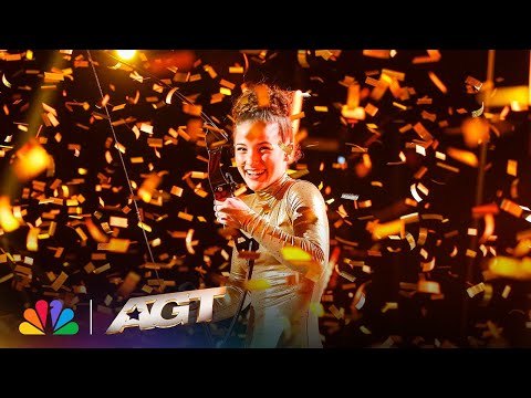 Golden Buzzer: Sofie Dossi Earns GB From Reba McEntire | AGT