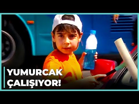 Tülin Hoca ve Muhtar, Yumurcağı Çalışırken Gördü! - Genco 11. Bölüm