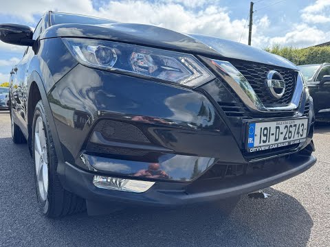 Nissan QASHQAI 1.3 SV Petrol//low Milage//pano Ro - Image 2