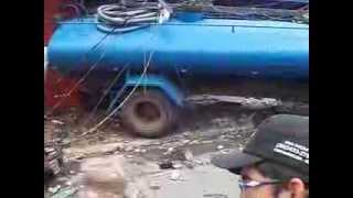 preview picture of video 'Jacaraú acidente com pipa d'agua envolve quatro veículos diretamente.'