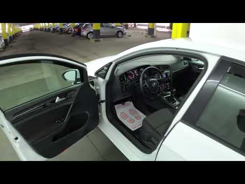 Volkswagen Golf VII 1.2 MT (105 л.с.) 2012