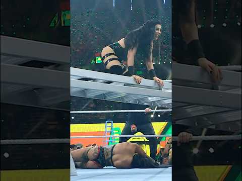 Rhea Ripley's gonna be feeling that one for a while... 😈💋