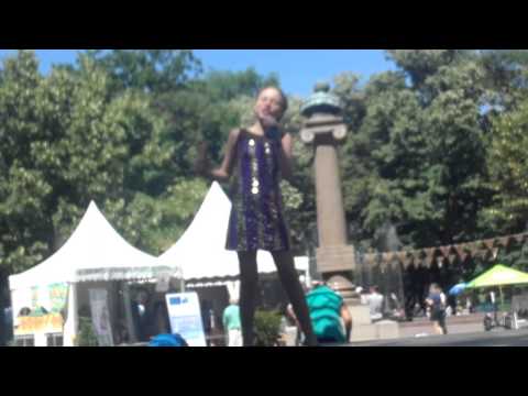 Ana Maria Trofim parcul "Stefan cel Mare"