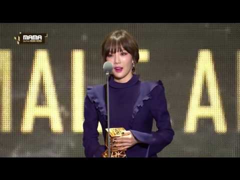 [ENG SUB] 161202 Taeyeon Best Female Artist @ MAMA 2016