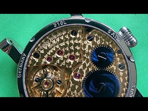 Werkstattvideo - An der Perliermaschine - Veredelung von Uhrwerken - Die Perlage - Uhrmacherei