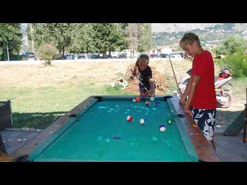 Beach bar Amfora, Duce,Omis - Croatia | Facebalkan.com