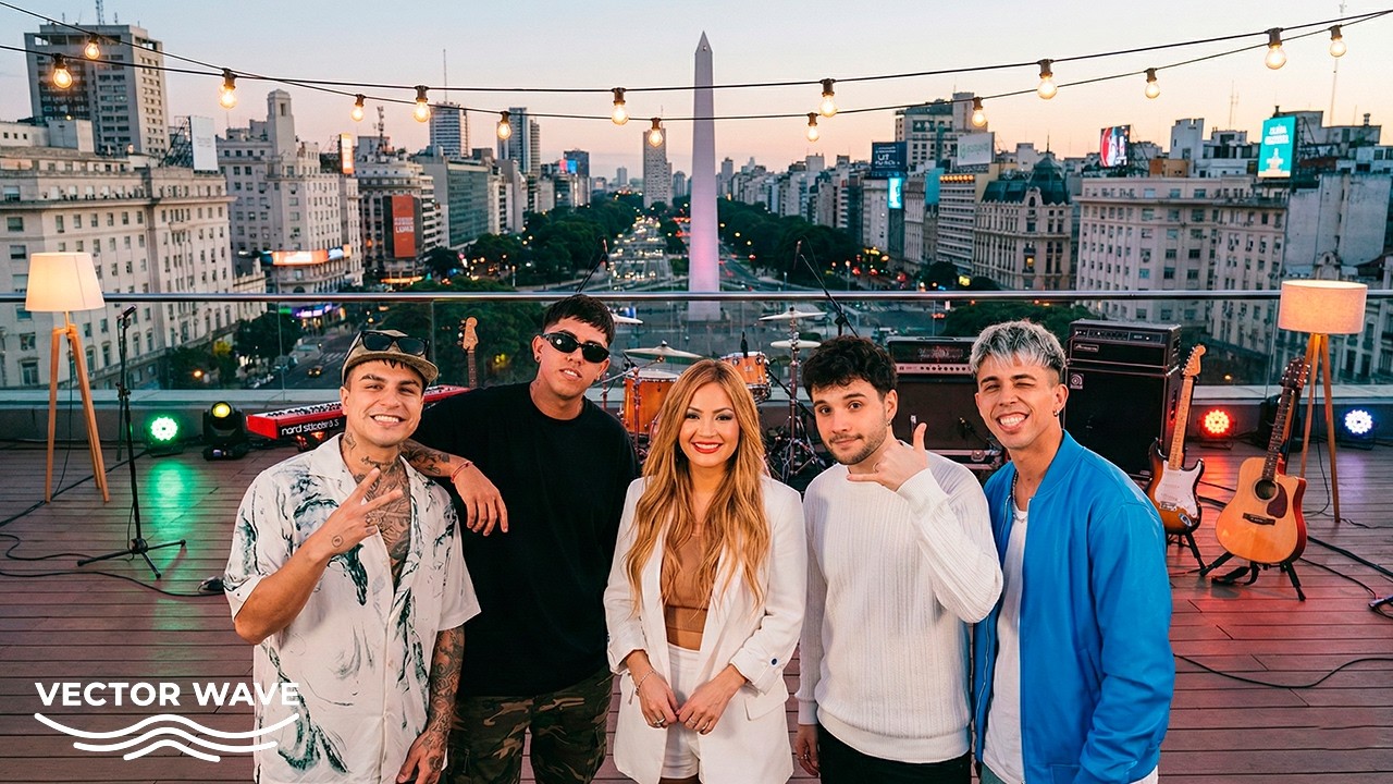 Luck Ra - LADRON Feat. Karina, Marama, La T y La M ( Video Oficial - Remix ) | Visualizer - Cover