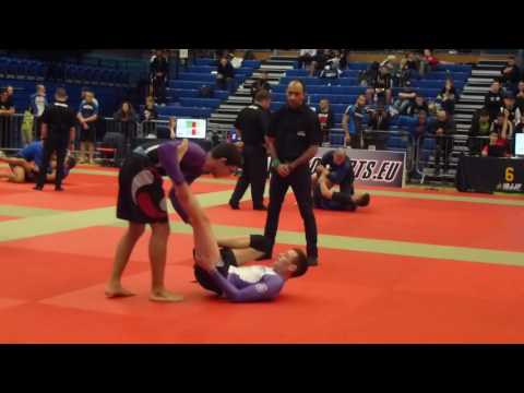 Tarik Hopstock vs Marcus Phelan - IBJJF London Fall Open No-Gi 2015 - Purple Adult - Open