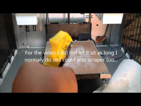 YouTube video about: How to clean a 3d printer bed?