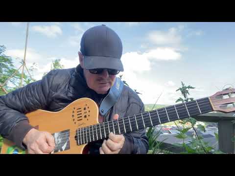 How High the Moon-Ulf Wakenius. Django Reinhardt meets Oscar Peterson concept!  Jazz Guitar!