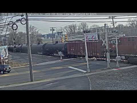 3- 30-2019 17:43 nb empty's CSX 300, CP 8711 K049