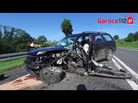 Gorlice112.pl - Gródek (gmina Grybów): zderzenie dwóch pojazdów na Ropskiej Górze