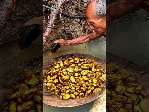 Penemuan emas termahal,,bapak ini menemukan emas di bawah akar pohon liar #goldhunter #gold