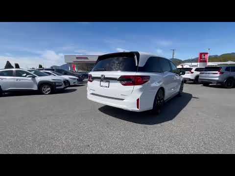 2025 Honda Odyssey Sport Auto in Platinum White Pearl for sale at Murray Honda in Chilliwack, BC