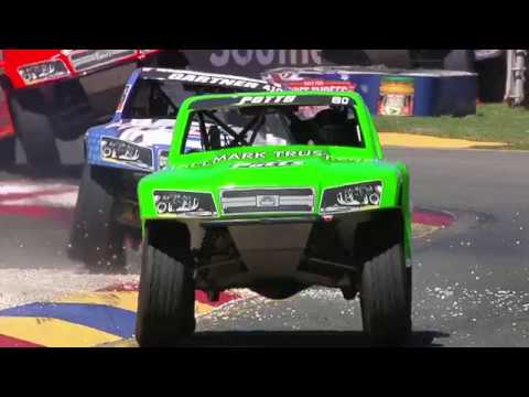 2018 Adelaide Race 1 Highlights - Stadium SUPER Trucks