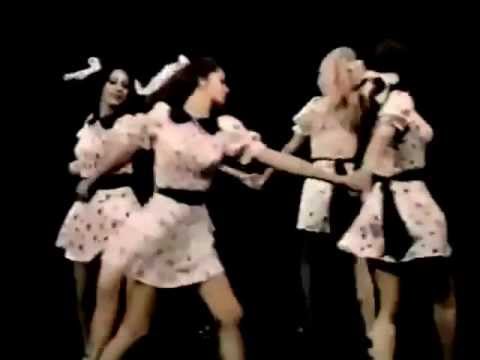 Pans People - Walking in The Rain - TOTP TX: 01/06/1973 [Wiped]