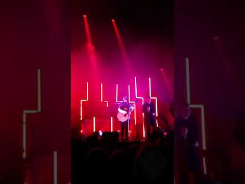 Thumbnail for Nothing but Thieves & Everything Everything duet @ Manchester Albert Hall by Jonathan Higgs