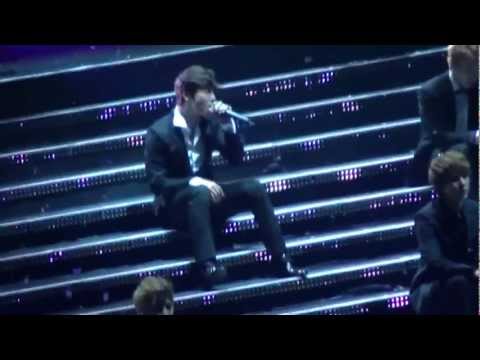 111126 MO. A in Kaohsiung SuperJunior - Memories 6/10