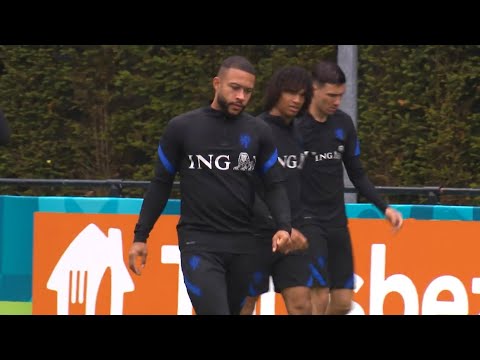 Netherlands Players Train Ahead Of Czech Republic Clash - Netherlands v Czech Republic - Euro 2020