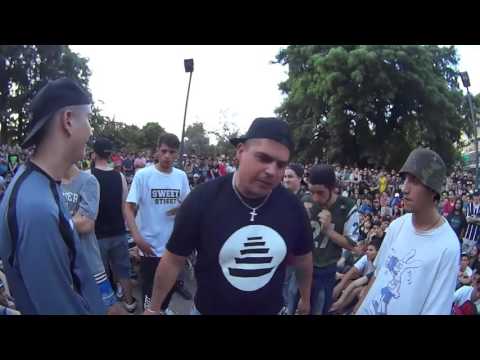 Cuando Juan Medina quiere cagarse a trompadas - Quinto Escalon