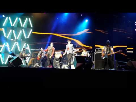 Bunkface ft Amy Search - Rentak Laguku APM 2013