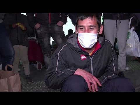 阿富汗移民。在警察打我之前，我一直以為法國是人道的。 (Afghan migrant: I thought France was humane until police beat me)