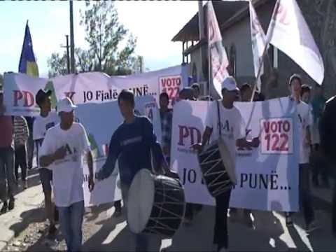 Banoret e lagjes Sallahane , fushata ne  Ferizaj 20.10.2013