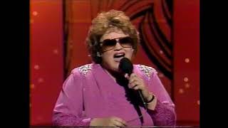 Diane Schuur &quot;Send Someone to Love&quot;