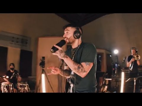 See what Jon Bellion did with Afro style 🇳🇬😳