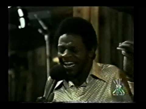 Chicago and Al Green - Tired of being alone