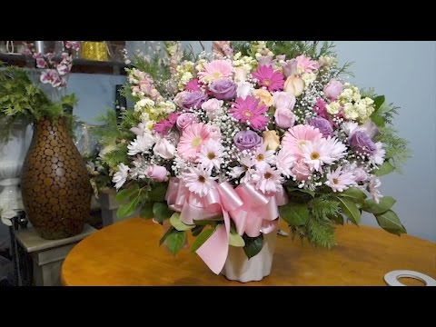 Wedding Ceremony Flower Arrangement DIY Video