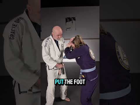 More on the hair grab defense! #hairgrabdefense #bjj #jiujitsu #selfdefenseforwoman