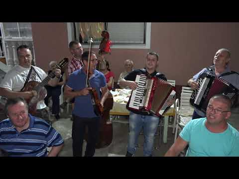 Pazovsky Orchester Dedinka v udoli, Ani tak nebolo, Spadla mi sablicka