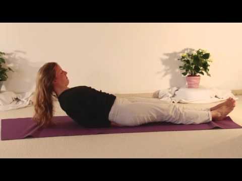 Yogastunde für Anfänger mit Vorkenntnissen