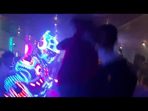 Robô para casamento - Robo de led - Megatron Kronos