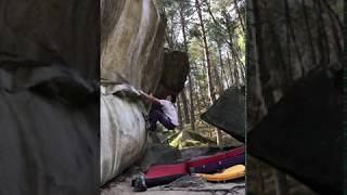 Video thumbnail: Red Rocket, 8a  Fontainebleau