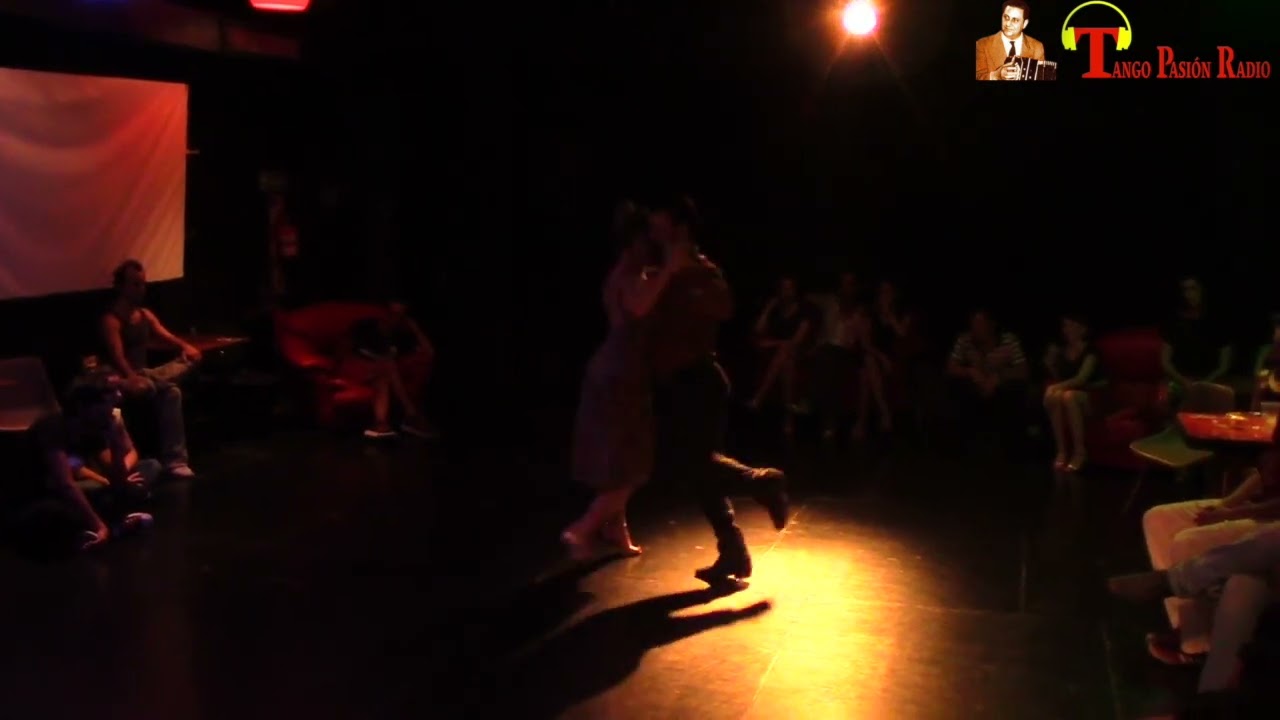 CUALQUIER COSA Domingo Federico - Enzo Valentino Ballano: Maja Petrovic - Marko Miljevic