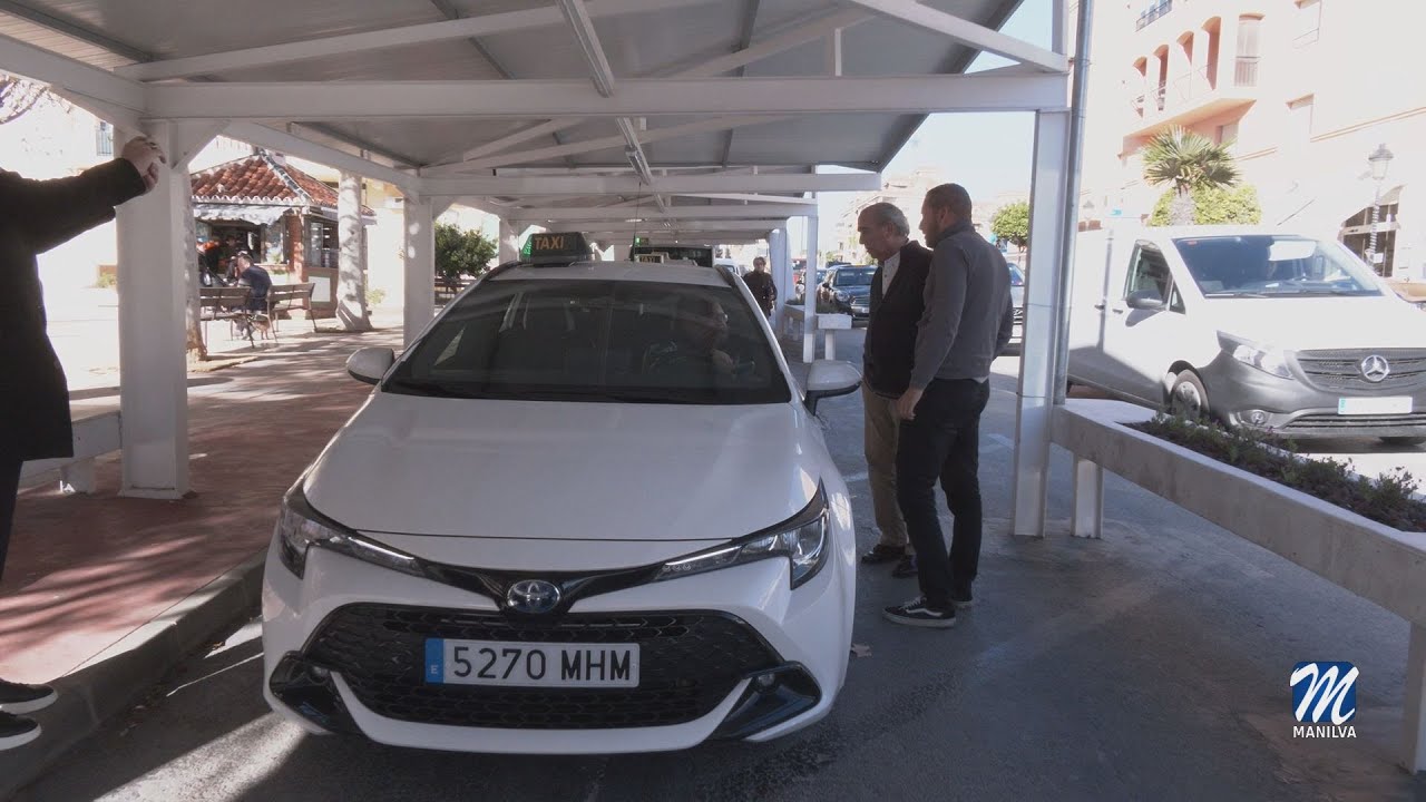 La parada de taxis de Sabinillas, ya está iluminada