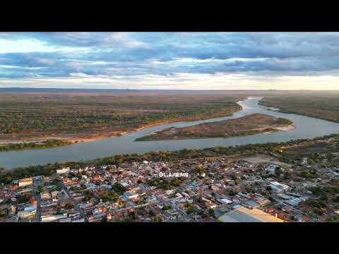 Belas imagens de Januária vista de cima. 🚁