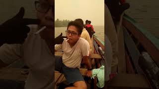 preview picture of video 'Sungai musi fishing trip (mancing disungai musi) @ pulau Sumatera(1)'