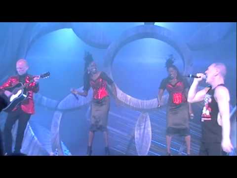 Erasure - A Little Respect Live Terminal 5 NY, 14 September