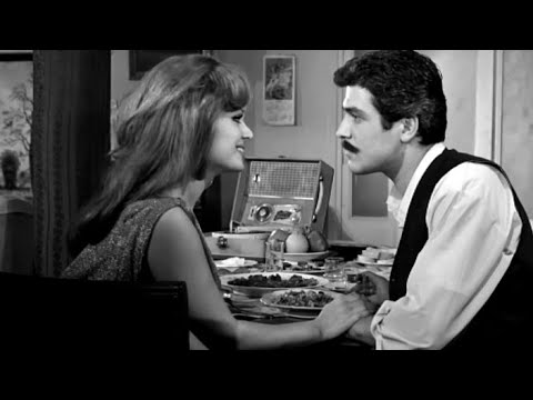 Unutursun Sevgilim #vesikaliyarim #türkanşoray #izzetgunay #ozlemulugaskun #sevgilim #2008